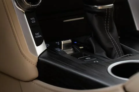Offroad drive controller closeup view. Wheel drive selection. Four-Wheel Driv Foto stock