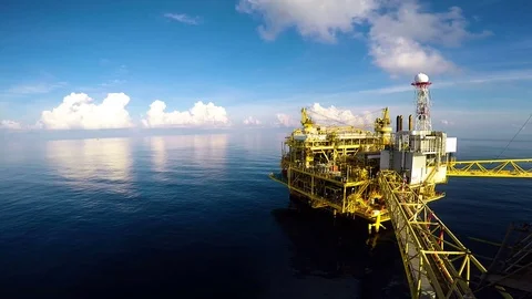 Offshore central processing platform with calm sea  Stock Footage 80515432