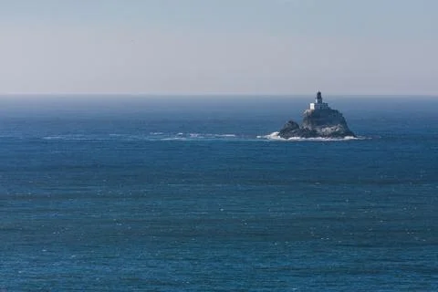 Offshore lighthouse in Pacific Ocean, USA West Coast Stock Photos