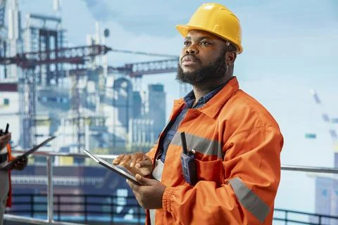 Offshore platform specialist uses performance management program on device 写真素材