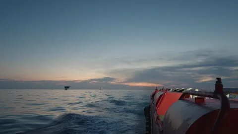 Offshore Production Platform View from Crew Boat at Dusk Vidéo 348253449