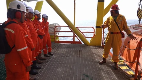 Offshore Safety Breifing. Stock Footage 129501031