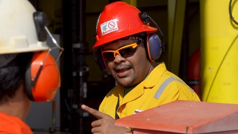 Offshore Safety Breifing. Stock Footage 129521163