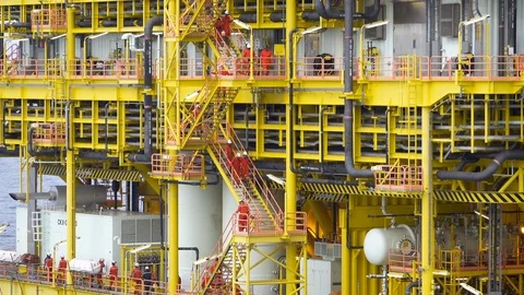 Offshore Work Place. Video stock 114952503