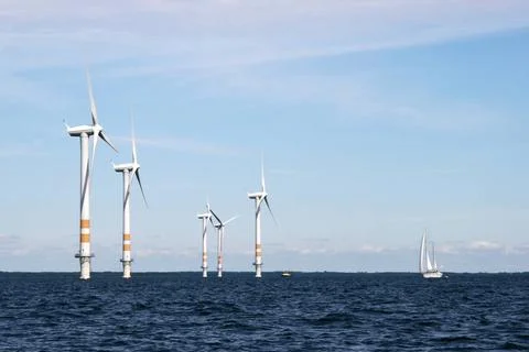  OffshoreAnlage - offshore wind energie Offshore-Windpark in Schweden - of... Stock Photos