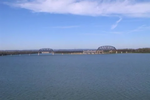 Ohio River K&amp;I Bridge 库存影片 871952