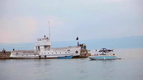 OHRID, MACEDONIA, JUNE 2015: Ships traveling at the Ohrid lake. Stock-Footage 59779009