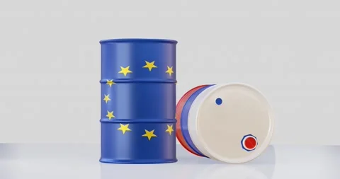 Oil barrel in countries flag Video stock 180904724