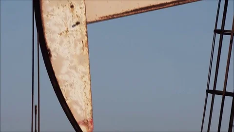 Oil derrick 库存影片 72730050