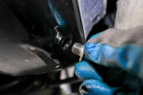Oil Drain Plug for Car Engine Maintenance Foto stock
