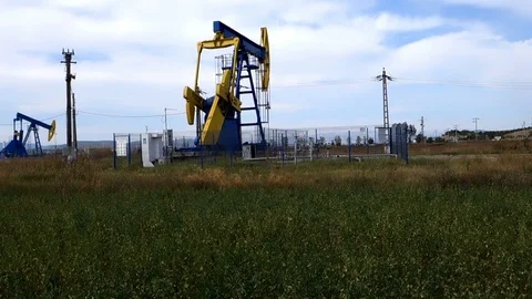 Oil field pump running Video stock 102887398