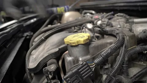 Oil filler plug Vidéo 143828637