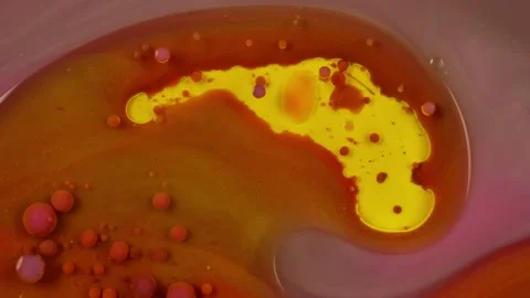 Oil Patterns. Falling in love with bubbles in slow motion Stock Footage 281246315
