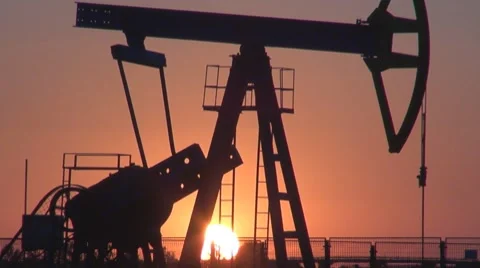 Oil Pump Vídeos de archivo 8599163