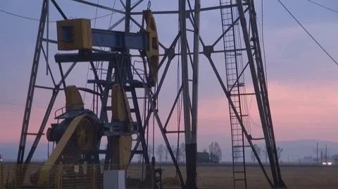 Oil Pump Stock-Footage 8600022