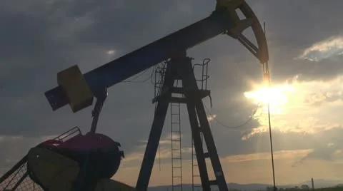 Oil Pump Stock-Footage 11521065