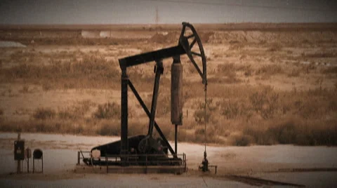 Oil pump jack 002 Video stock 910954