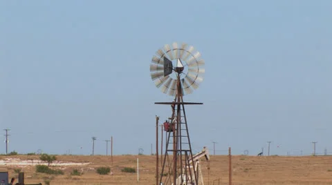 Oil pump one Video stock 24742939