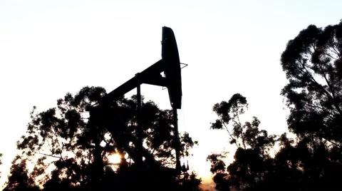 Oil Pumps 動画素材 5085894