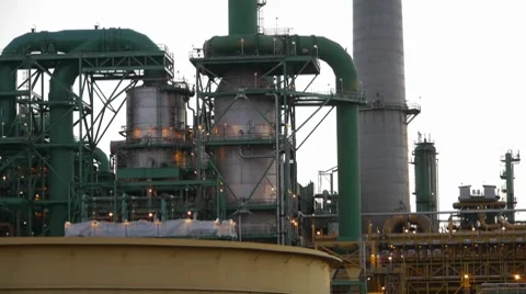 Oil Refinery 動画素材 8659160