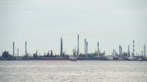 Oil refinery Video stock 66746302
