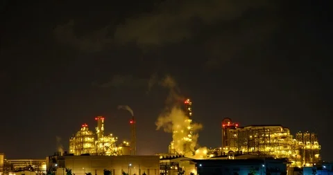 Oil refinery in Map Ta Phut Industrial Estate Stock Footage 89789308