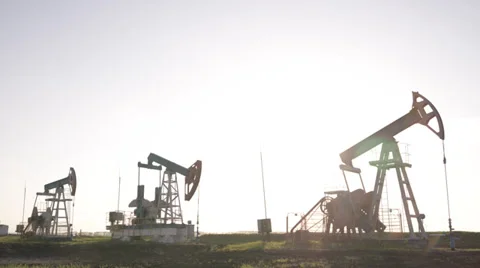 Oil refinery pumps timelapse Stock Footage 36762122