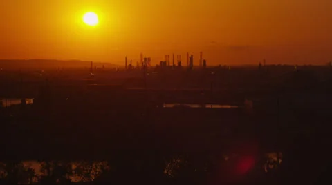Oil Refinery sunset 7 - Red Epic Stock-Footage 33625252