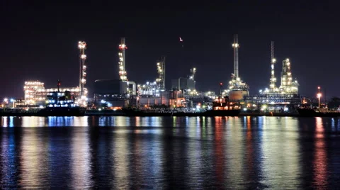 Oil refinery time lapse 库存影片 47538617
