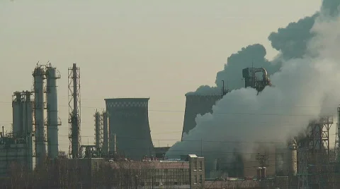 Oil refining factory Video stock 616333