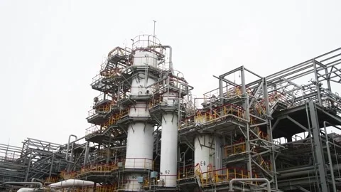 Oil Refining Plant Видео 152105907