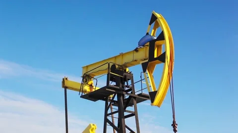 Oil rig pump jack Stock Footage 64406742