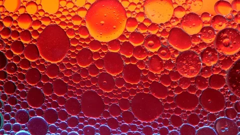 Oil on the surface of the water Soap foam with bubbles 動画素材 129095992