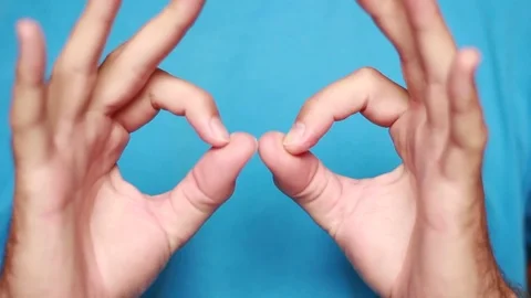 OK gesture demonstration both hands Vídeo Stock 75026242