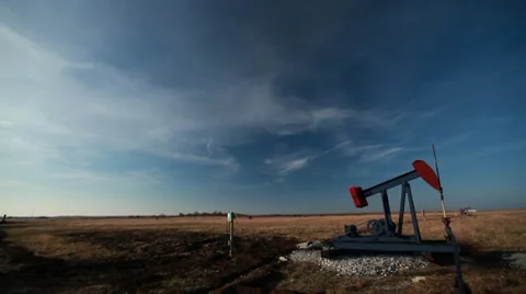 Oklahoma Pump Jack Stock-Footage 8993551
