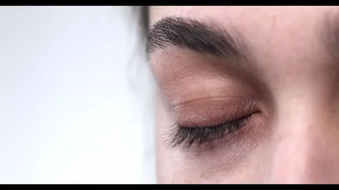 Oko trep 1 SM 2 Video stock 329624673