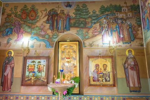 Okovetsky holy spring. The temple. The decoration of the temple. Foto stock