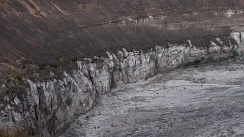 Ol Doinyo Lengai Volcano erupting in Northern Tanzania Vidéo 330418072