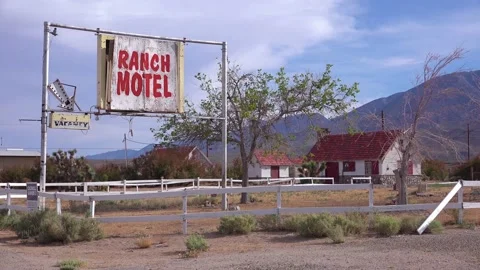 OLANCHA, CA - 2023 - An abandoned or run... | Stock Video | Pond5