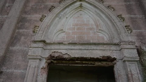 Old 19th century crypt abandoned in cemetery-04 Video stock 287860676