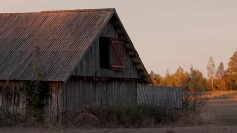 An old abandoned farm 動画素材 146279518