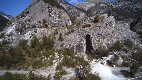 Old abandoned quarry 스톡 동영상 112944445