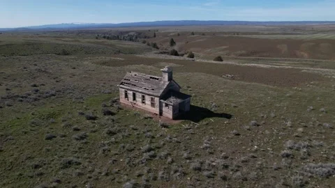 Old Abandoned Schoolhouse 1 스톡 동영상 177264955