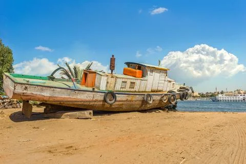 Old abandoned ship Stock-Fotos