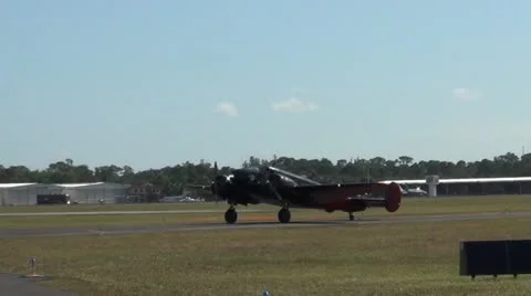 Old airplane in smoke 動画素材 12568169
