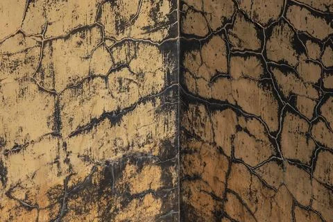 Old and damaged wall texture Stock Photos