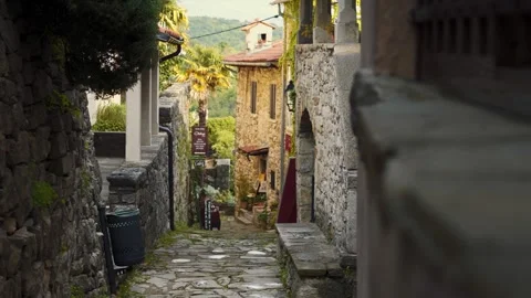 Old and one of the smallests towns in World called Hum in Croatia. Stock Footage 260430561