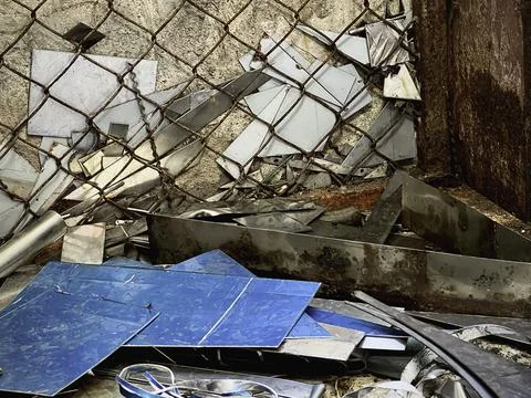 Old and rust Scrap irons plenty on floor,used metal,piled together in rubbish Stock Photos