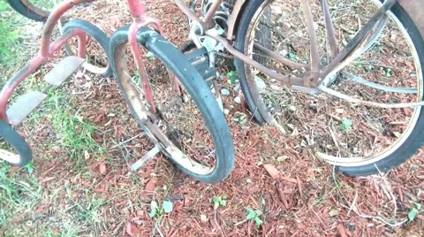 Old Antique Bikes Stockbeeldmateriaal 66064118