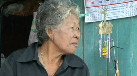 Old Asian Lady 스톡 동영상 737804